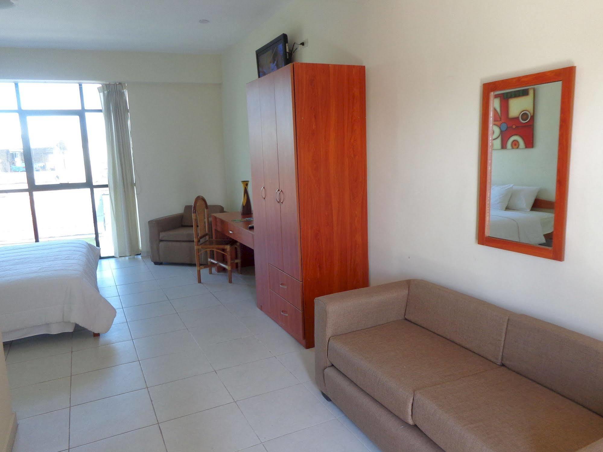 El Dorado Express Hotel Iquitos Exteriér fotografie